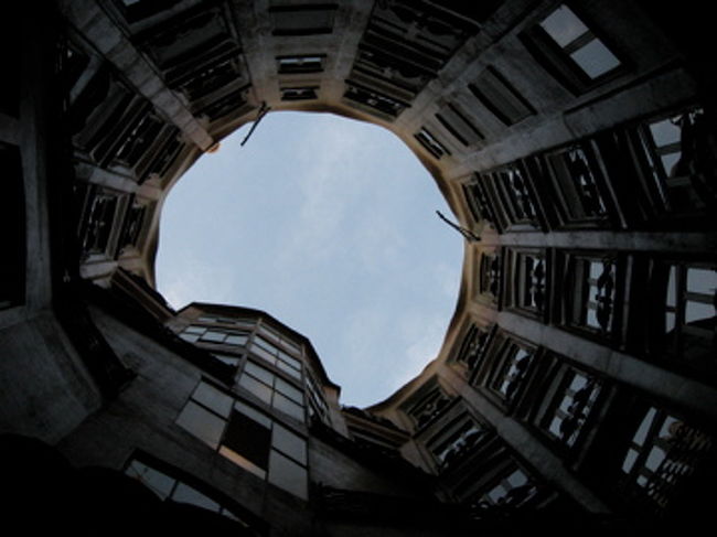 真ん中は抜けているようです。