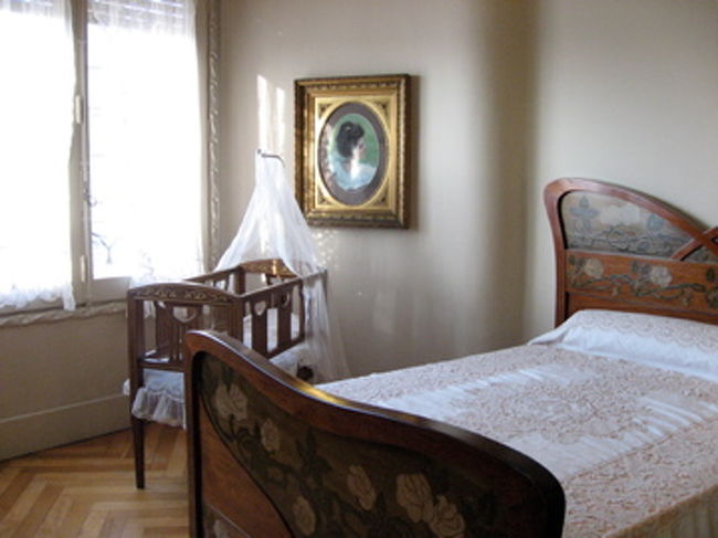 19世紀後半〜20世紀初めのブルジョワ階級の生活空間を再現したものだそうです。