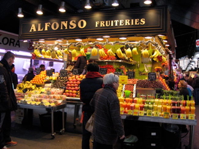 カラフルなジュースが美味しそう！