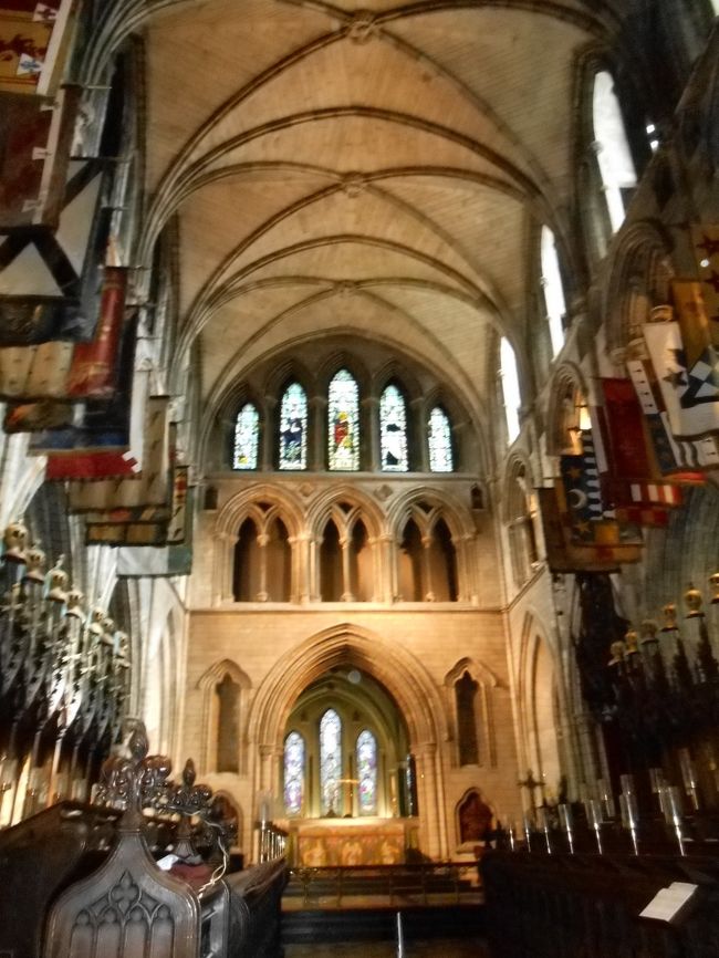 セント・パトリック大聖堂の内部