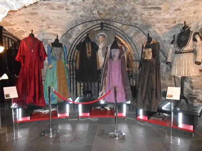 <br />当時の衣装