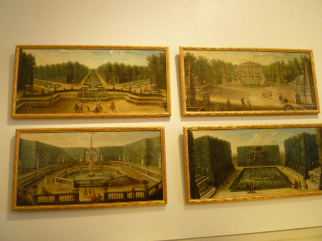 最初は絵画がずらり。<br /><br />まあこの辺は序の口です。