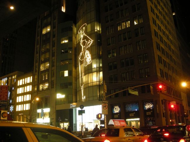 帰りのタクシーから。<br />Dior