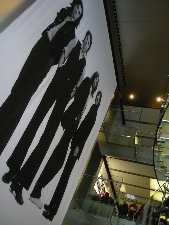 アップルストアでＦＢのチェックイン