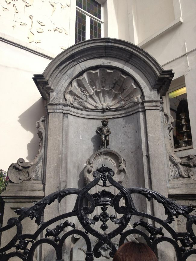 おきまりの。。小便小僧君。