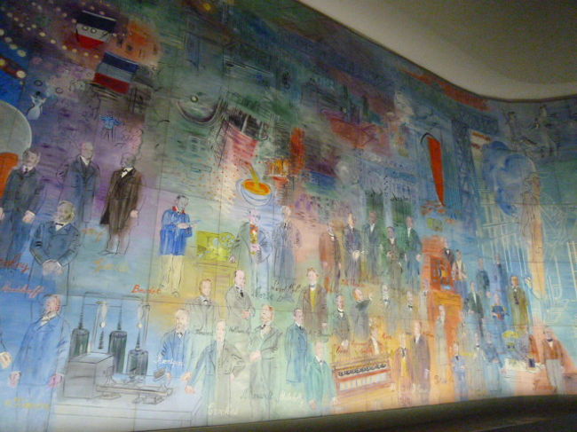 こちらは近世。<br /><br />鉄道が発明され、どんどん電気の時代になっていくわけですが。