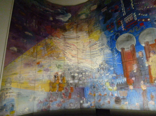 最後はオーケストラとコーラスで締めくくり。<br /><br />なかなか面白いストーリーが描かれています。