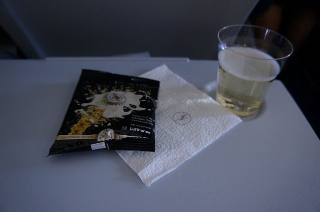 最初の飲み物は、スパークリングワイン！<br />いーね！いーね！