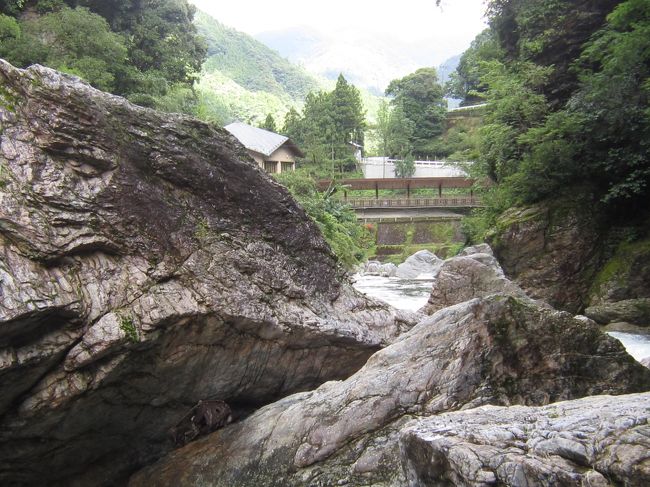 清流 仁淀川（仁淀ブルーを求めて）』いの町・土佐町(高知県)の