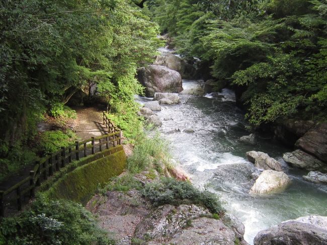清流 仁淀川（仁淀ブルーを求めて）』いの町・土佐町(高知県)の