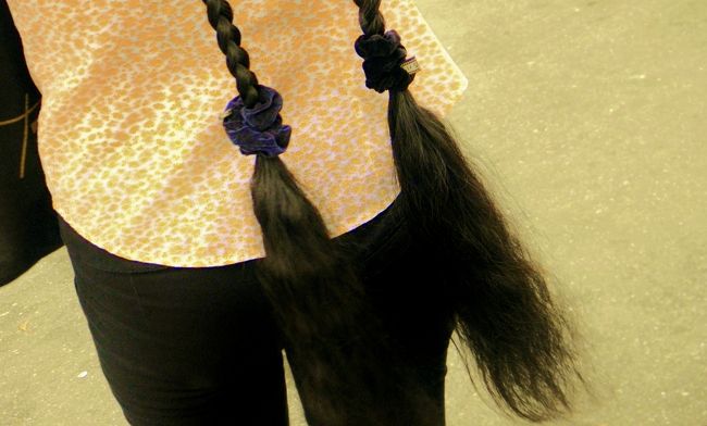 ホアンキエム湖畔にて