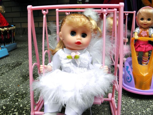 ホーチミン廟付近お土産店にて