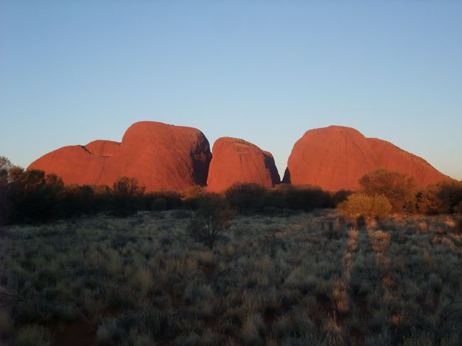 いよいよ日が沈む…赤が濃くなっていく。