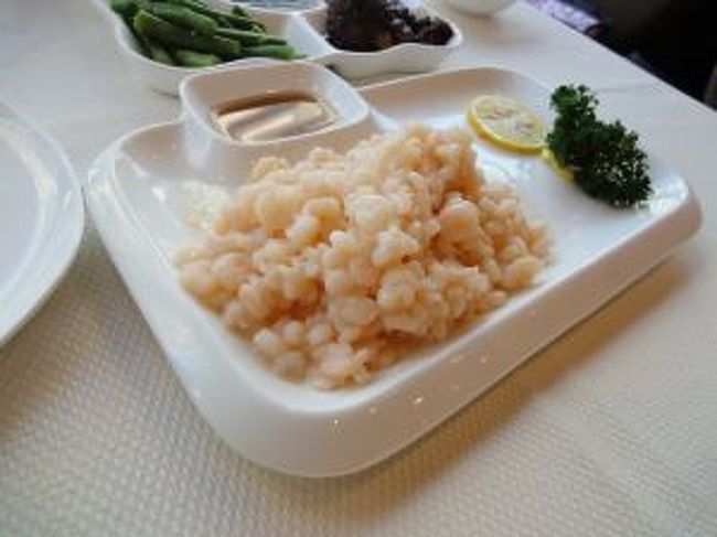 小エビ炒め<br /><br />黒酢でいただいて美味しかったです。<br /><br />この他に蟹みそ入り豆腐とかスープとか<br />何故か画像がありません…