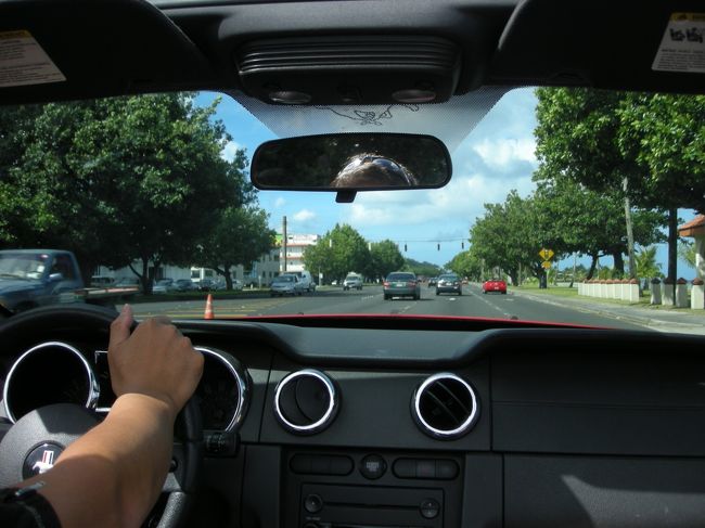 レンタカーでプライベートビーチへ