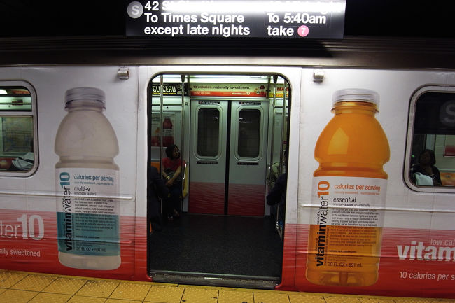 この地下鉄のボディが、なんか可愛くって*^^*