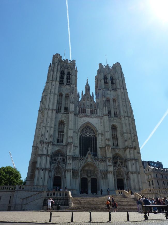 サンミシェル大聖堂、立派です。