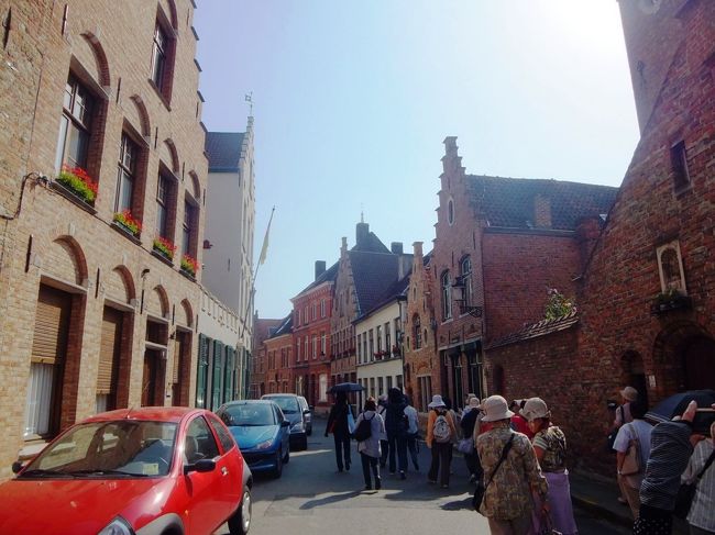 ついに、ベルギーの憧れの地、ブルージュにやって来ました！<br />旧市街を観光します。