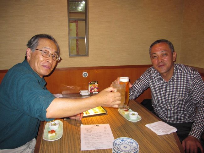 本日はご苦労様、と言う事で近鉄生駒駅上の居酒屋で乾杯。<br />２万歩程の行程でした。<br />今回は代表的な観光地を巡り、楽しんで貰えた様です。