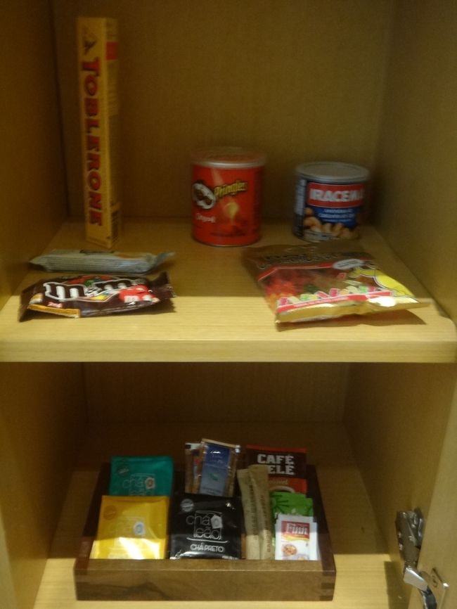 有料のチョコやスナックなど。