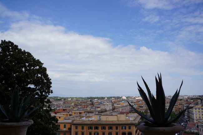 ピオ・クレメンティーノ美術館からの眺め。