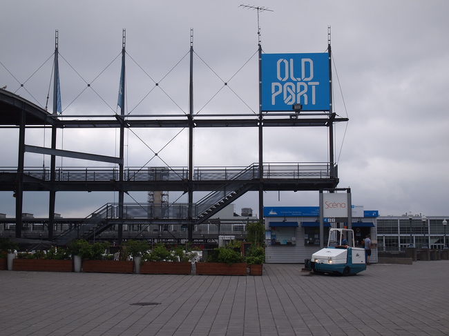OLD PORT。前回来た時にはなかったエリアができていました。
