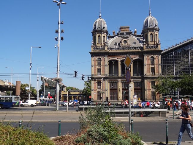 西駅に着きました。<br />くさり橋から歩いて30分。