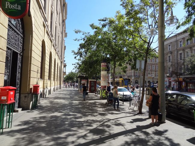 またひたすら歩きます。