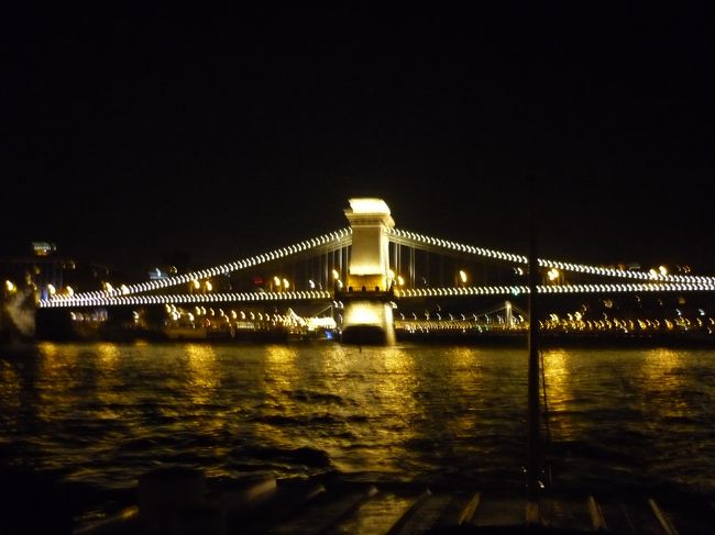 ﾄﾞﾅｳ川ｸﾙｰｽﾞ