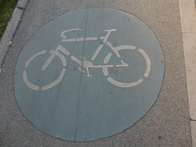 ｳｲｰﾝの街中の風景　　歩道