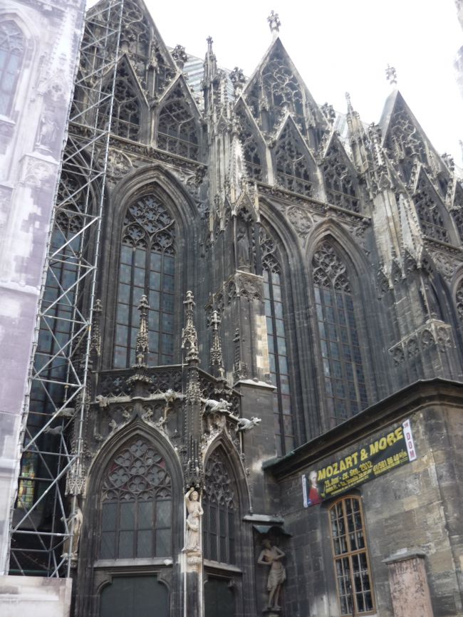 ｼｭﾃﾌｧﾝ寺院