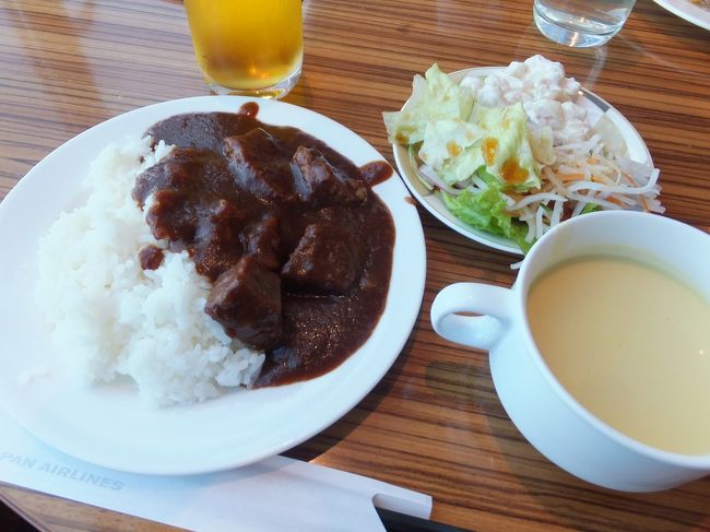 【昼食】<br /><br />といえば、のカレー。<br /><br />遅めの昼食をいただきました。
