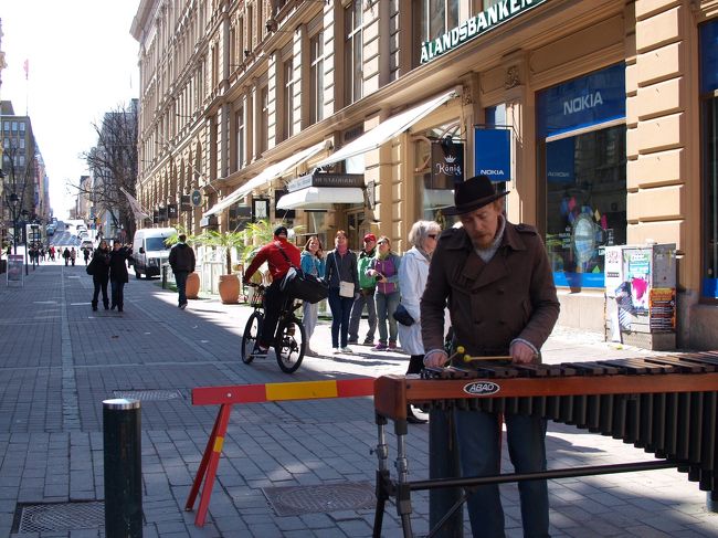木琴のお兄さん。<br /><br />上手！