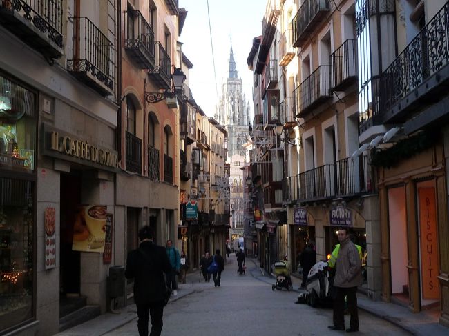 トレドの街。<br /><br />静かなたたずまい。