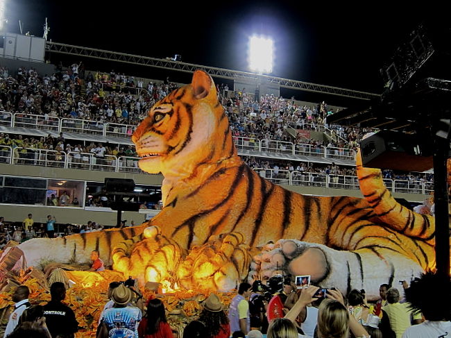 テーマは From mother's milk to a balanced life (お母さんのおっぱいから、バランスのとれた人生まで）