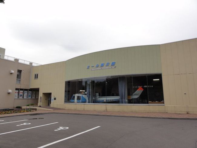 ロシアの宇宙ステーション「ミール」の実物が展示されているのです！