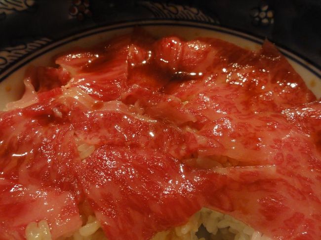 富良野で有名なくまげらという料理店ですが、基本的にお高いですよね。名店かもしれませんが……。