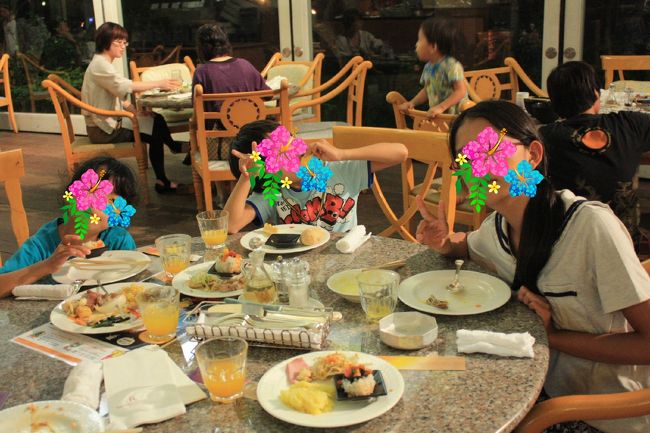 夜はまやもやセイルフィッシュカフェへ。<br />連泊で夕食１回付きだったので無料です。<br />