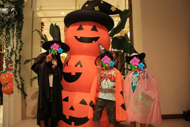 １０月なのでハロウィンの衣装を着て記念撮影もできました。<br />