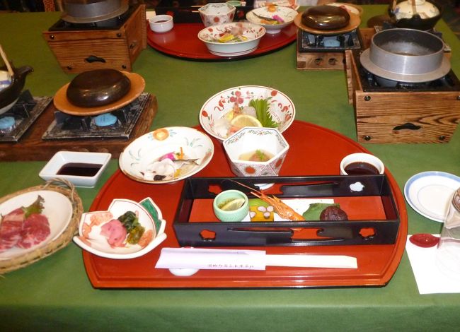 湯郷グランドホテルの夕食です。