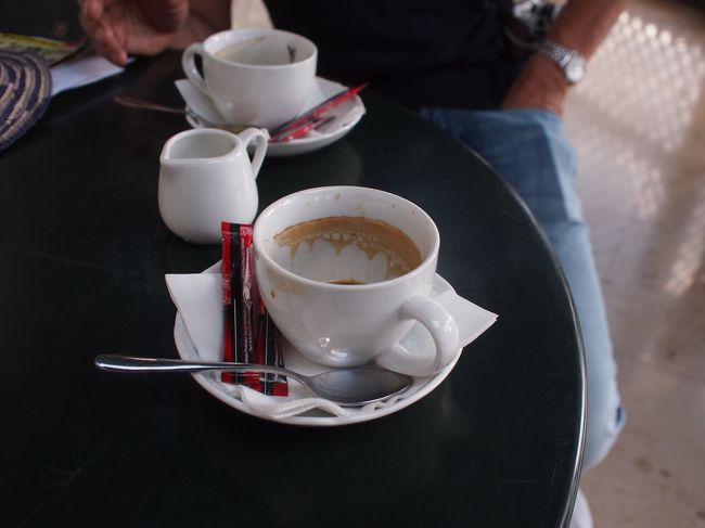 喉が渇いていたので　一気に　飲み干しちゃいました。