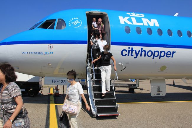 アムステルダム空港に到着