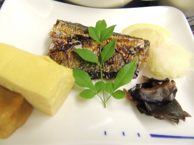 焼きさんま<br />大根おろしもついてうれしい