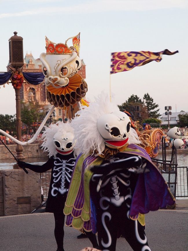 初めての東京ディズニーシーno 2 チップとデールのスケルトン フィエスタ レジェンド オブ ミシカ ハロウィン デイドリーム ディズニー のショーを楽しもう 東京ディズニーリゾート 千葉県 の旅行記 ブログ By 4人目のふーさん フォートラベル 初めての東京ディズニーシーno 2 チップとデールのスケルトン フィエスタ レジェンド オブ ミシカ ハロウィン デイドリーム ディズニー のショーを楽しもう 東京ディズニーリゾート 千葉県 の旅行記 ブログ By 4人目のふーさん フォートラベル