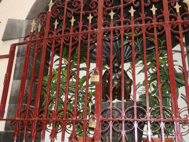 少女小僧です。<br />可愛くないです。