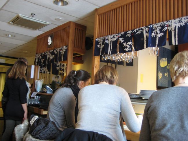 お店に入ったのは、３時過ぎてたけど、お店は満席っぽかった。