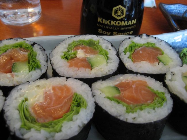 サーモンロール　１２ユーロ　おいしいけど高い！！