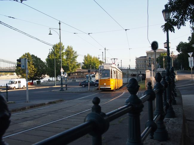 ２番の　トラム。　