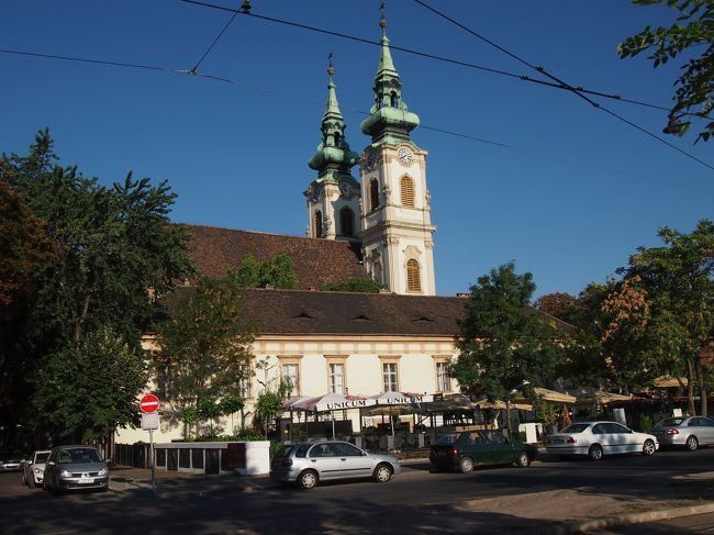 Szent Anna Templom　聖アンナ教会。<br /><br />マルギット橋の近くまで歩いてきました。