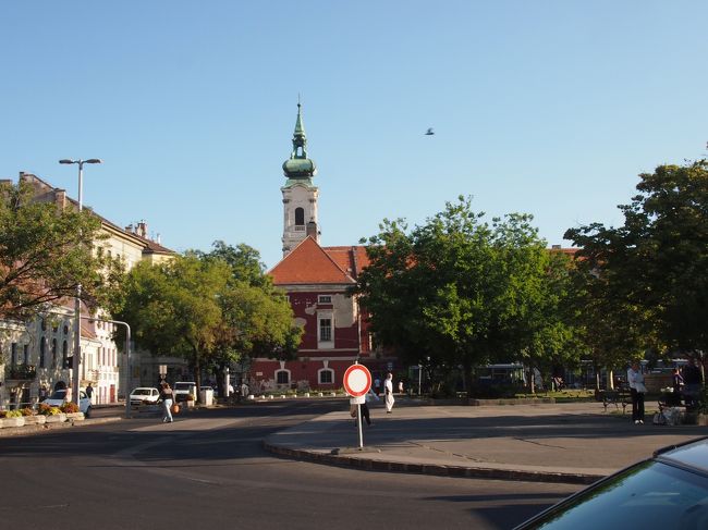 Batthyany　バッチャーニ広場からタクシーに乗ります。